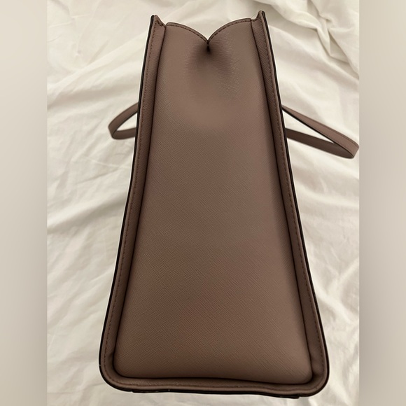 Kate Spade Handbag - Picture 7 of 7